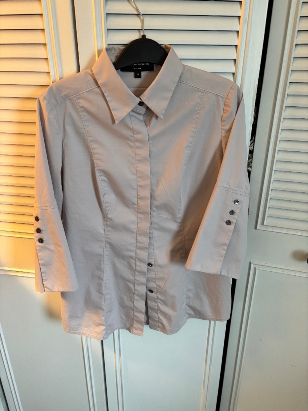 Hilton Hollis classic button down top lt grey size 4